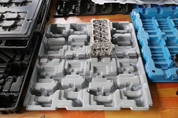 Spacesaver Cross -Industry Tote - ยุบลงถึงความหนา 15 ซม.