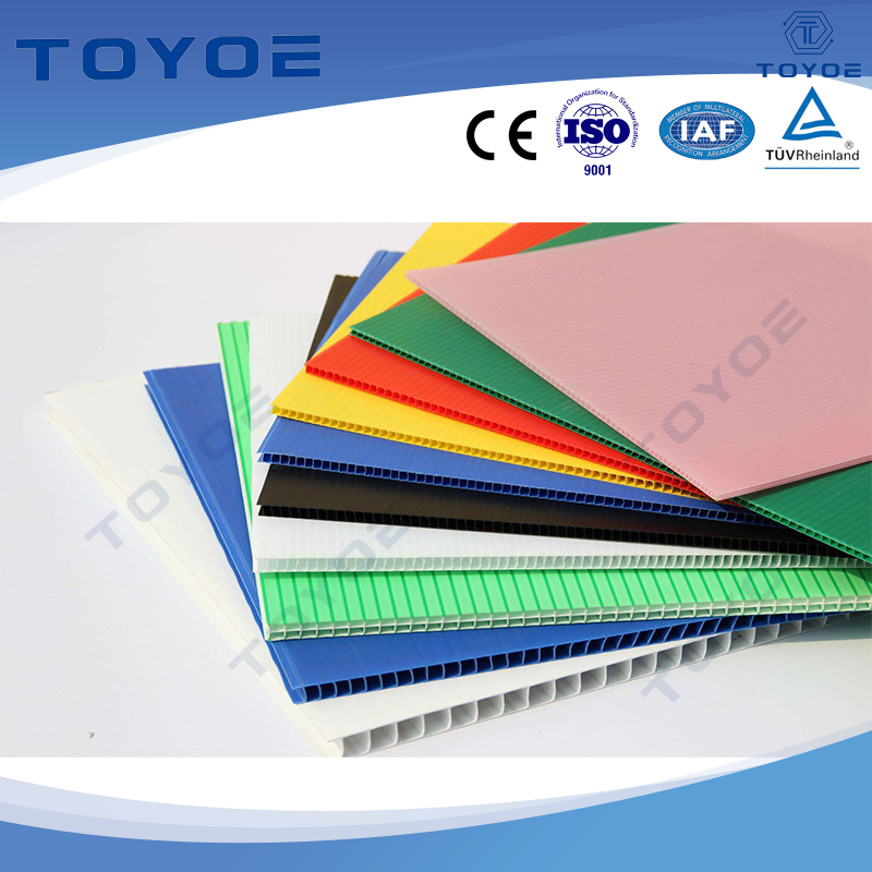 แผงพลาสติกที่มีน้ำหนักเบาอเนกประสงค์ในสีสันสดใส